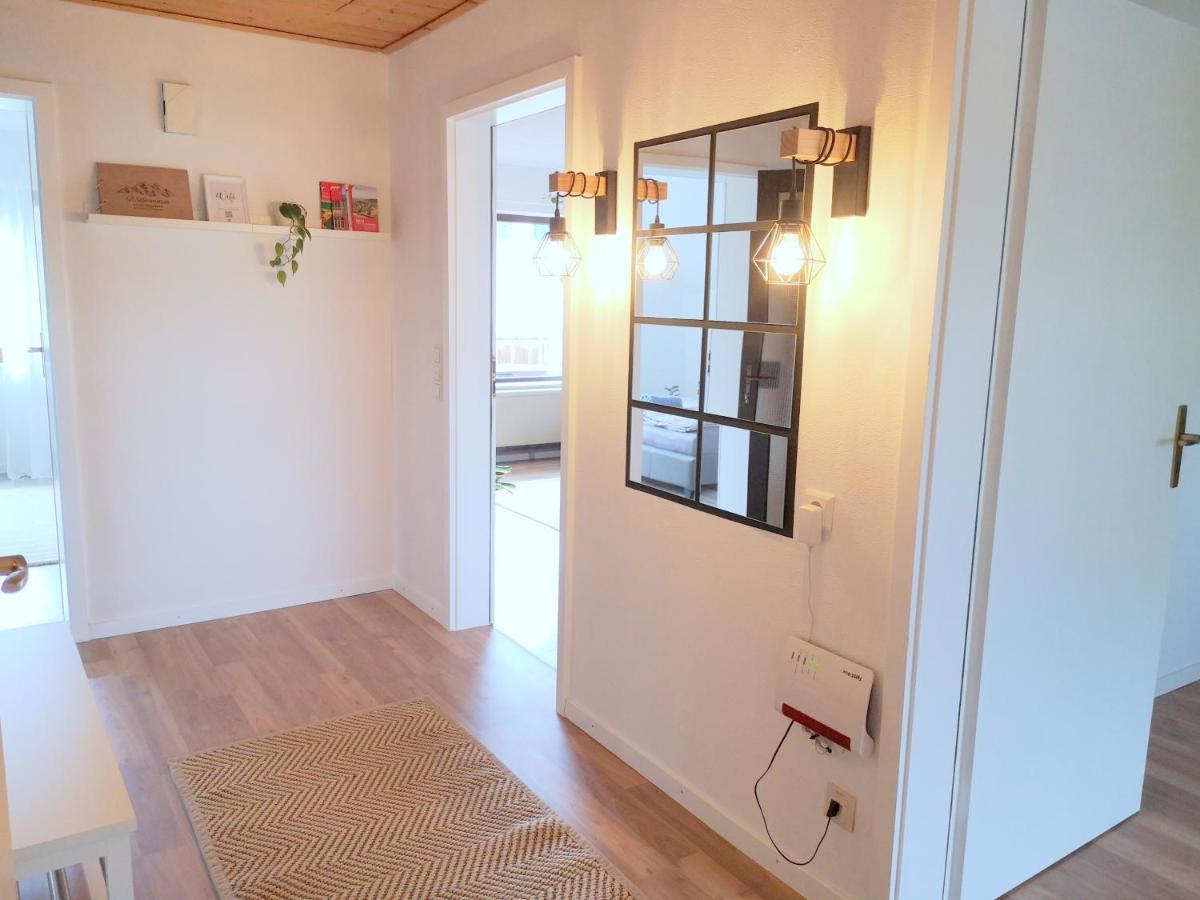 Family-Apartment Mit Balkon, Kueche, Parkplatz & Waschmaschine Offenburg Exterior photo
